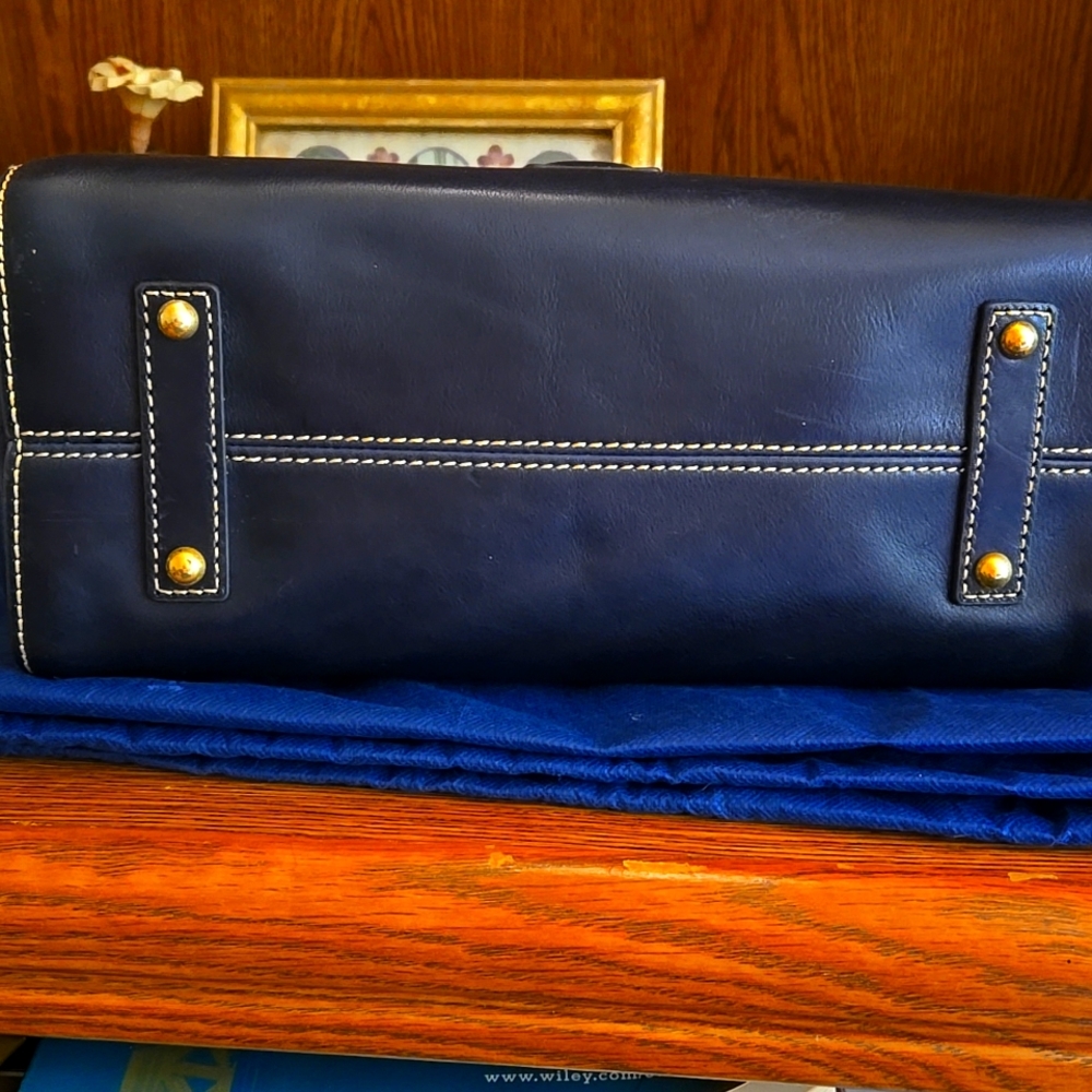 Dooney & Bourke Cassidy Hobo Navy Florentine leather NWT - Picture 8 of 15